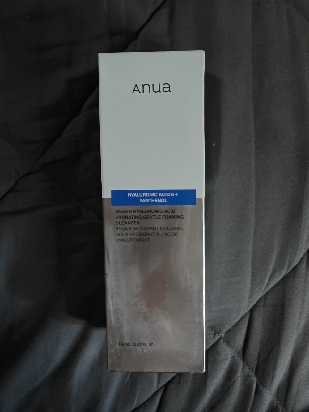 ANUA Hyaluronic Acid 8+ Panthenol Hydrating Gentle Foaming Cleanser - White/Blue